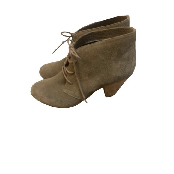 -ALDO Tan Suede Lace Up/Tie Up Almond Toe Block Heel Bootie-Size 7 - Picture 13 of 15